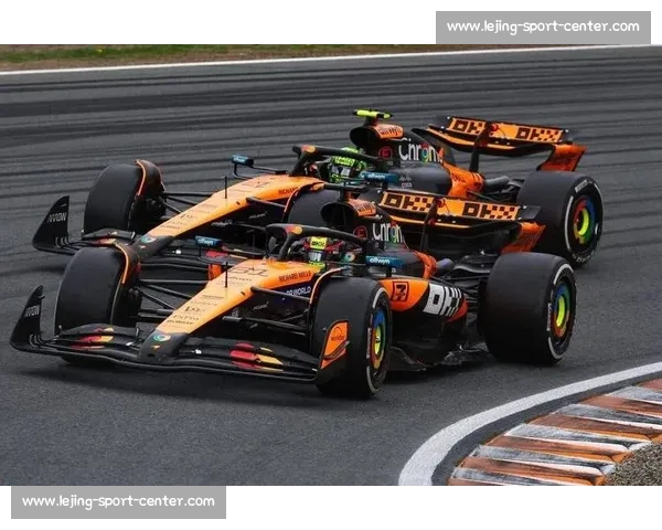 新星崛起！诺里斯的每一次超车，都牵动着亿万车迷的心！